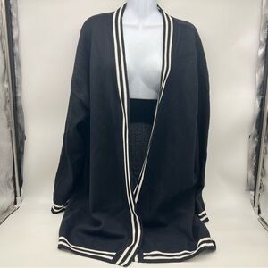 DKNY Black and White Knit Sweater-Size XL